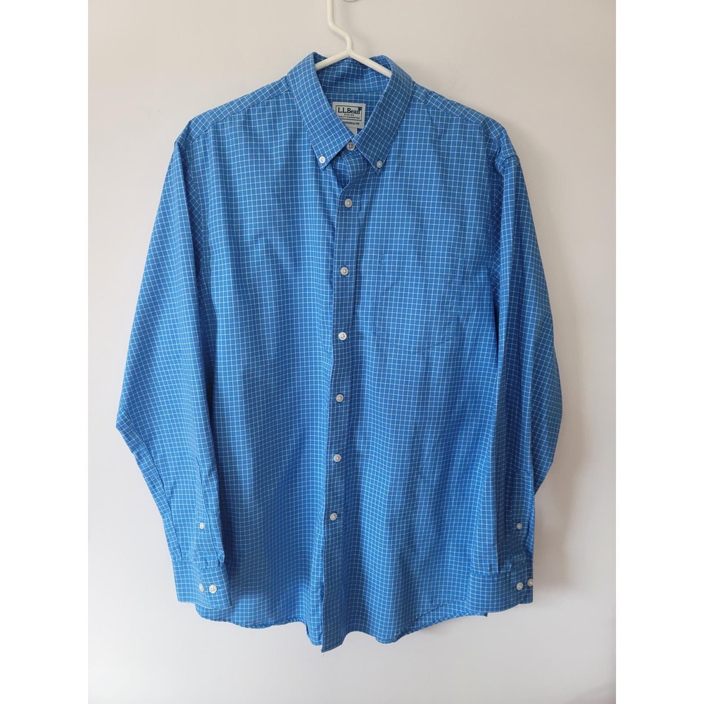 L.L. Bean Traditional Fit Long Sleeve Button Down Med Reg